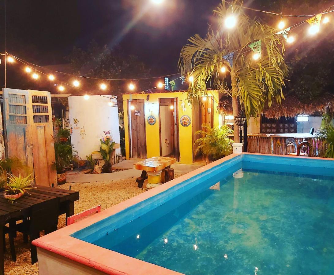 Hostel 35 Valladolid  Ngoại thất bức ảnh